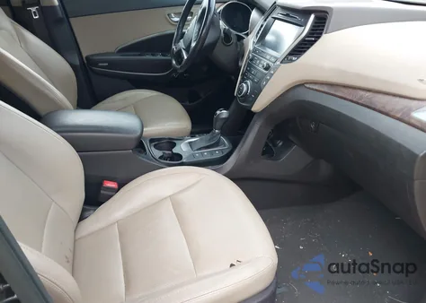 2017 Hyundai Santa Fe Limited Ultimate z USA, uszkodzony, nr VIN KM8SR4HF4HU183661